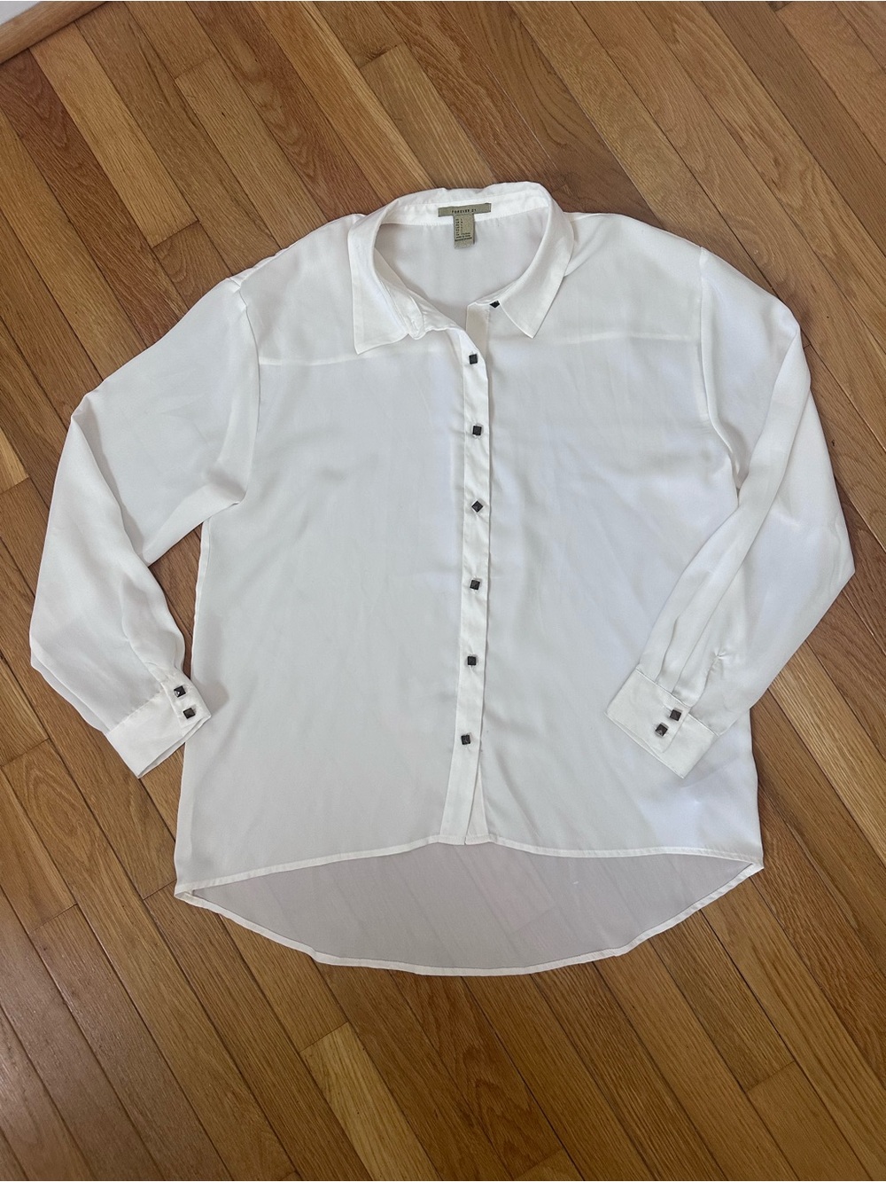 Forever 21 Cream Sheer Button-Up Blouse Size Large